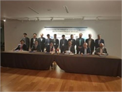 ایران و کره جنوبی برای توسعه واحدهای کوچک LNG توافقنامه امضا کردند