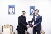 Sports minister invites South Korean counterpart to Iran